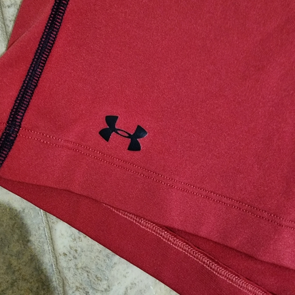 Under armour - Picture 2 of 3